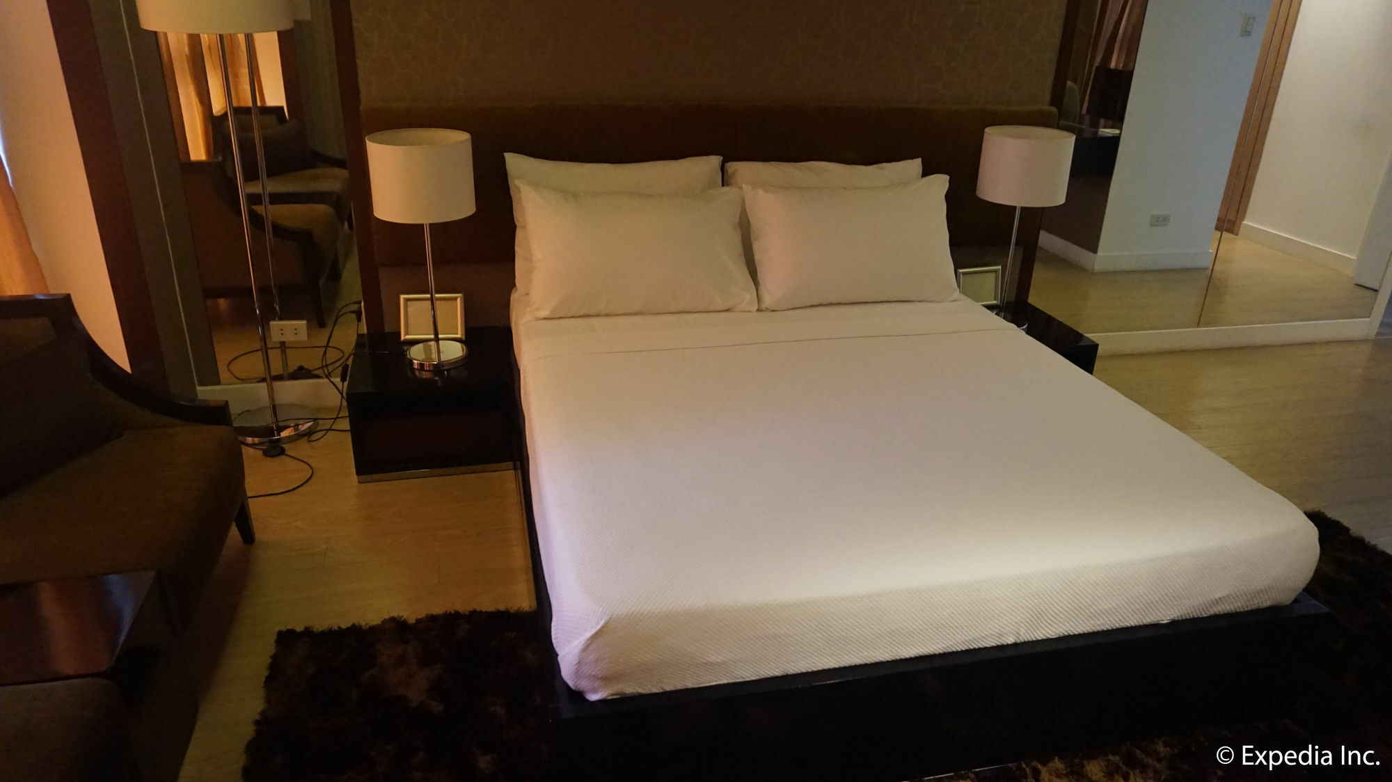Shang Luxury Suites Mandaluyong Ngoại thất bức ảnh