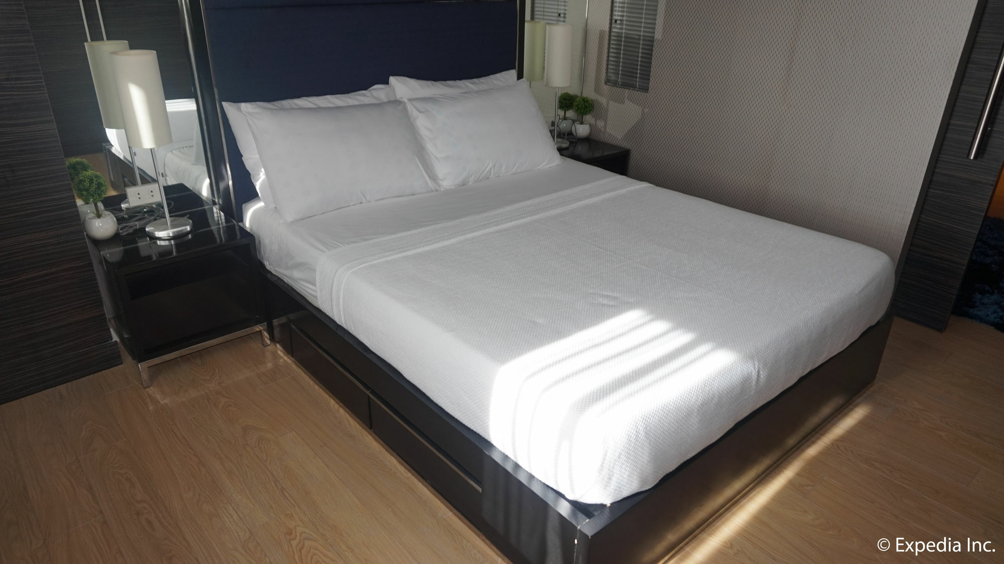Shang Luxury Suites Mandaluyong Ngoại thất bức ảnh
