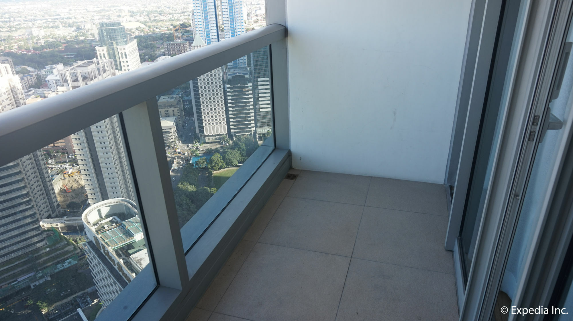 Shang Luxury Suites Mandaluyong Ngoại thất bức ảnh